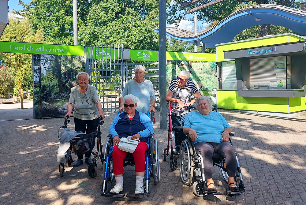 Exotische Tiere und viel frische Luft - BELLINI Senioren-Residenzen